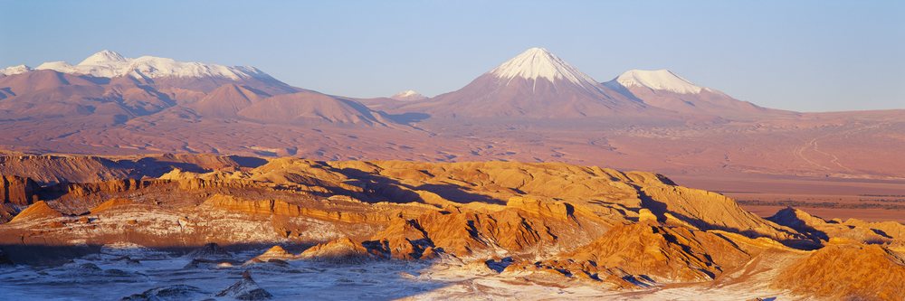 Valle de la luna landscape with licancabur volcano