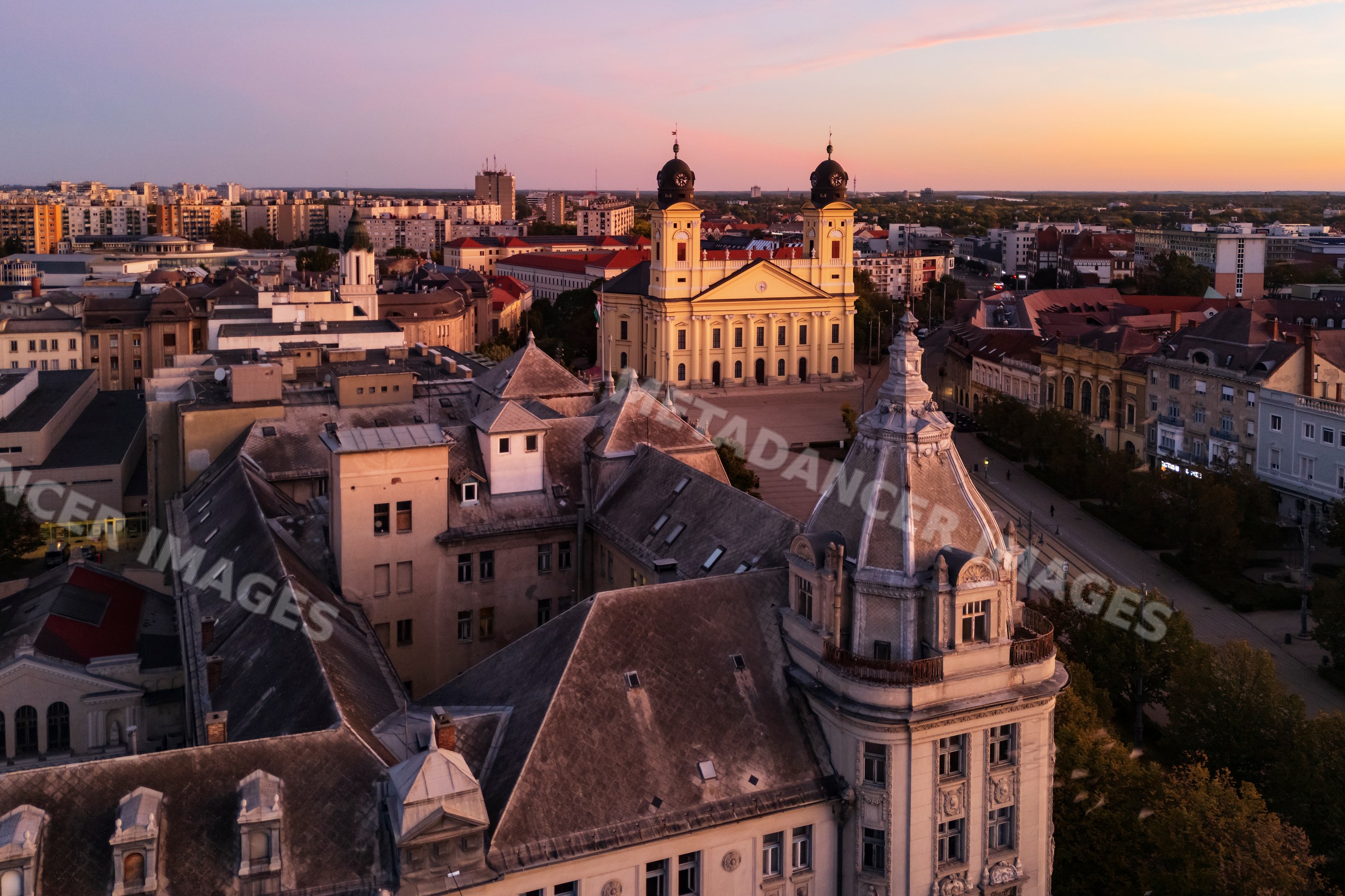 Reformed Church and art nouveau buildings