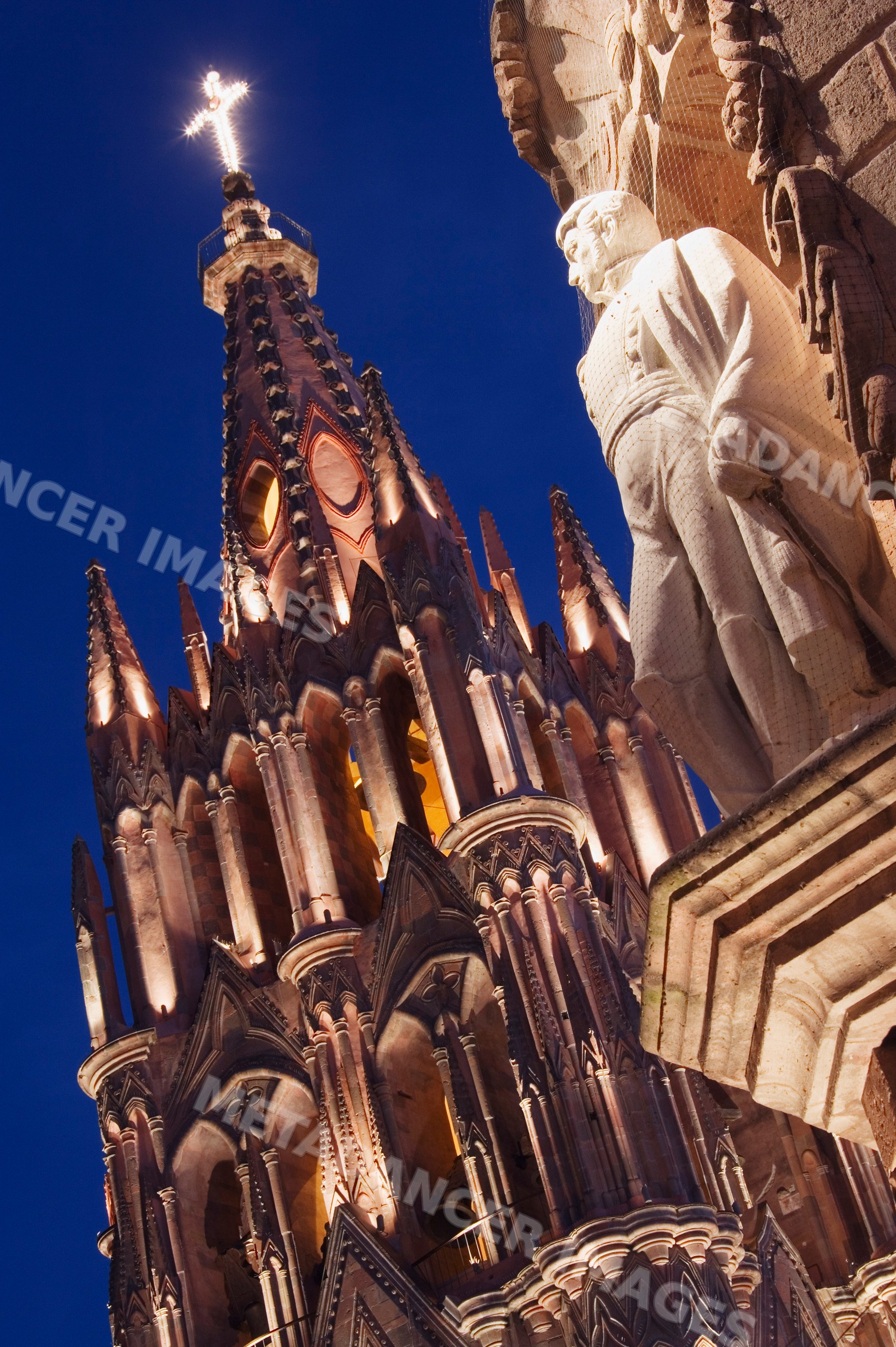 La parroquia church tower illuminated at night mexico
