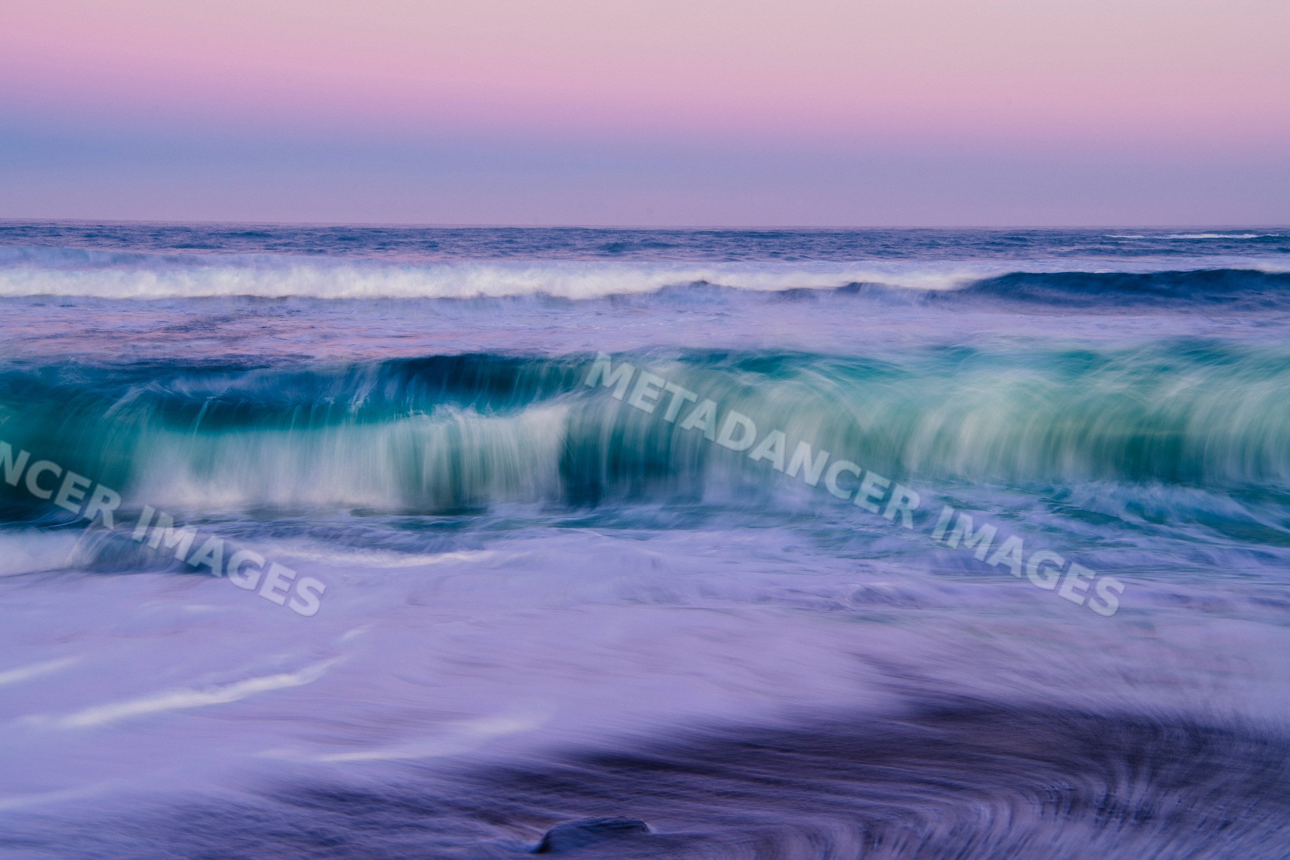 Ocean waves crashing on shore