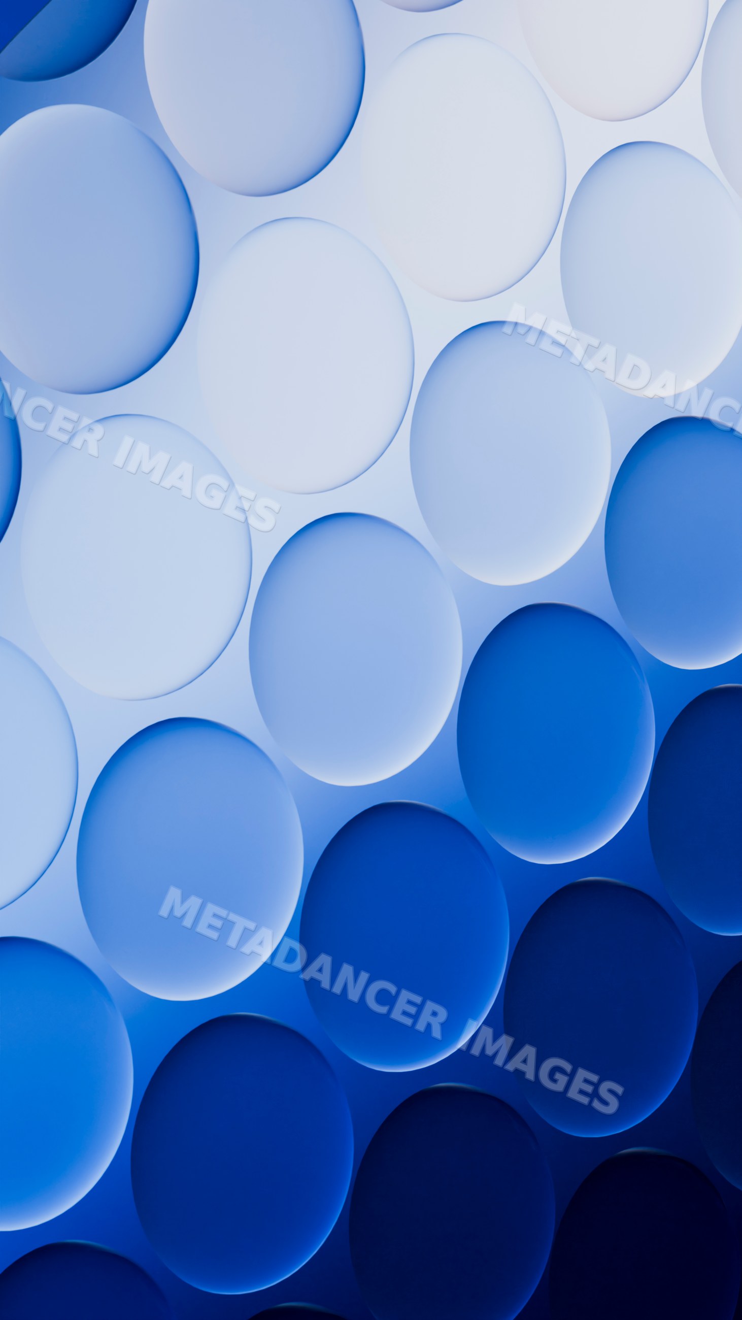 Abstract blue circles with smooth gradient design