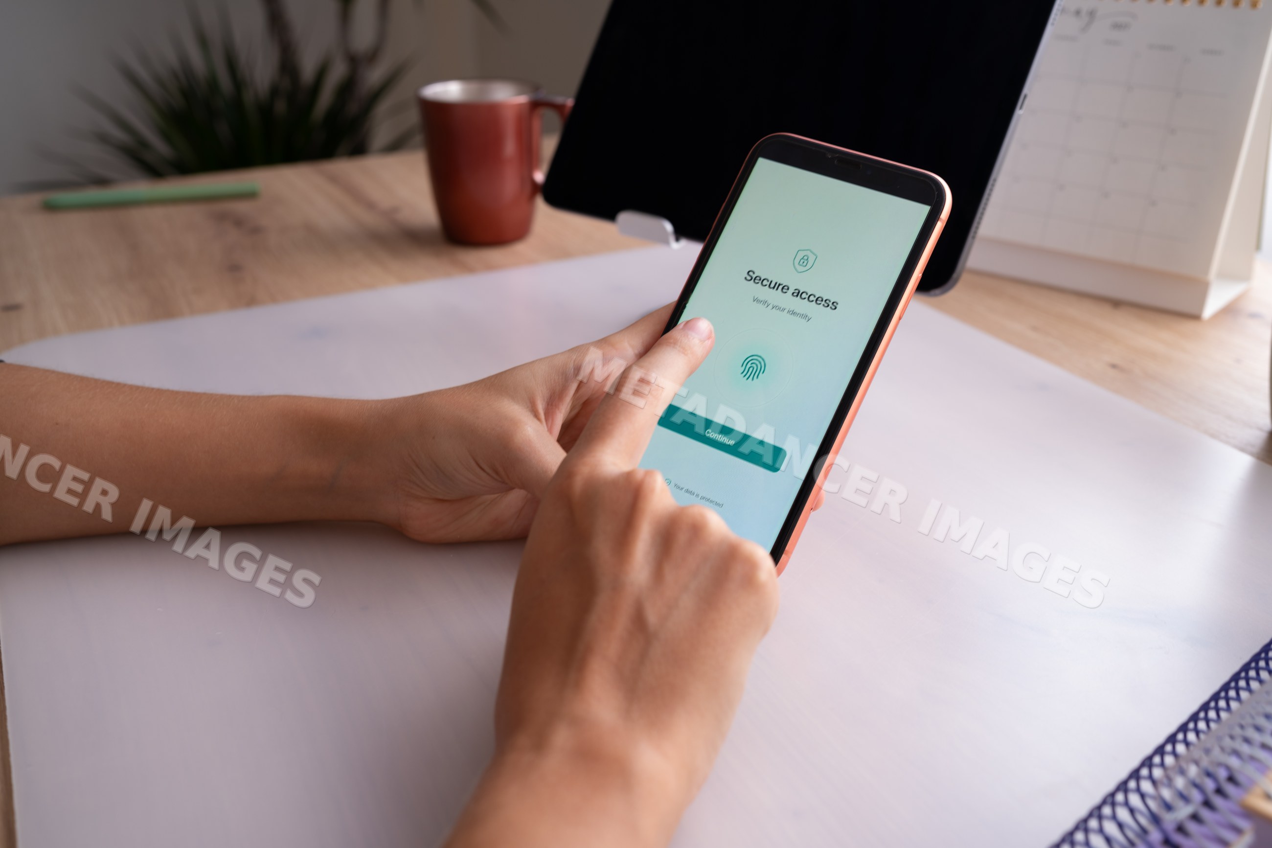 Securing mobile access with fingerprint verification on smartphone
