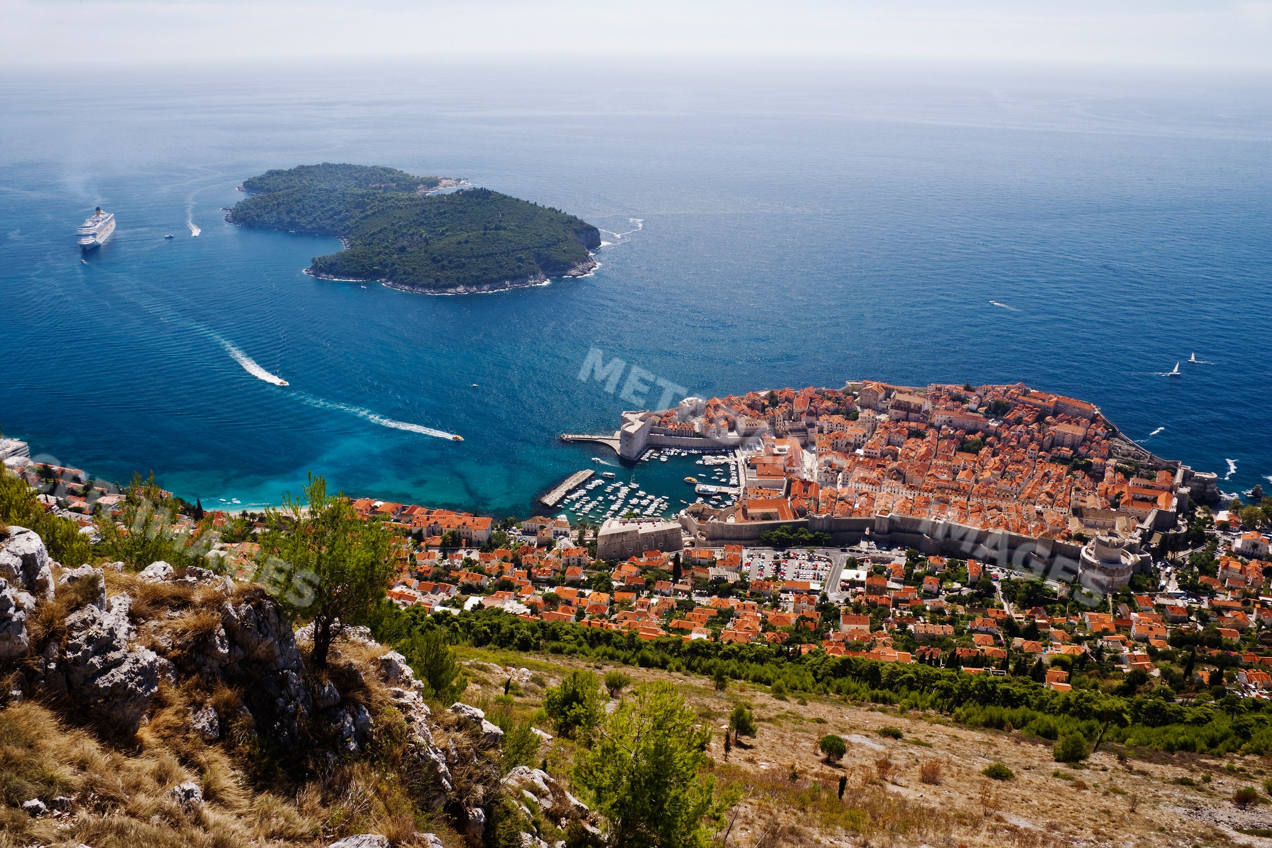 Old city of dubrovnik overlooking adriatic sea