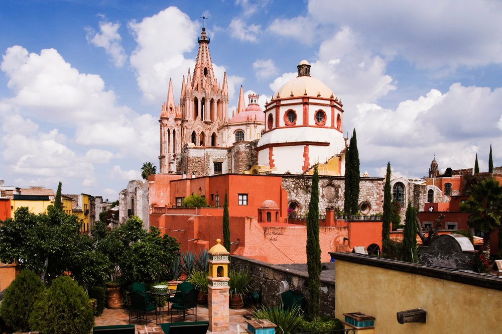 Historic la parroquia church mexico