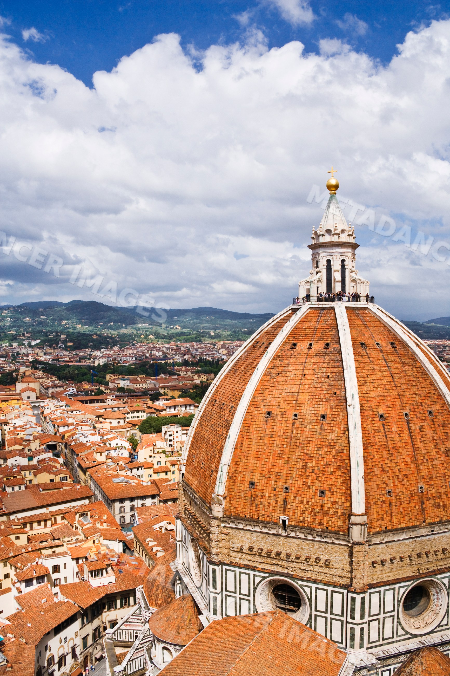 Santa maria del fiore dome with terracotta roof italy