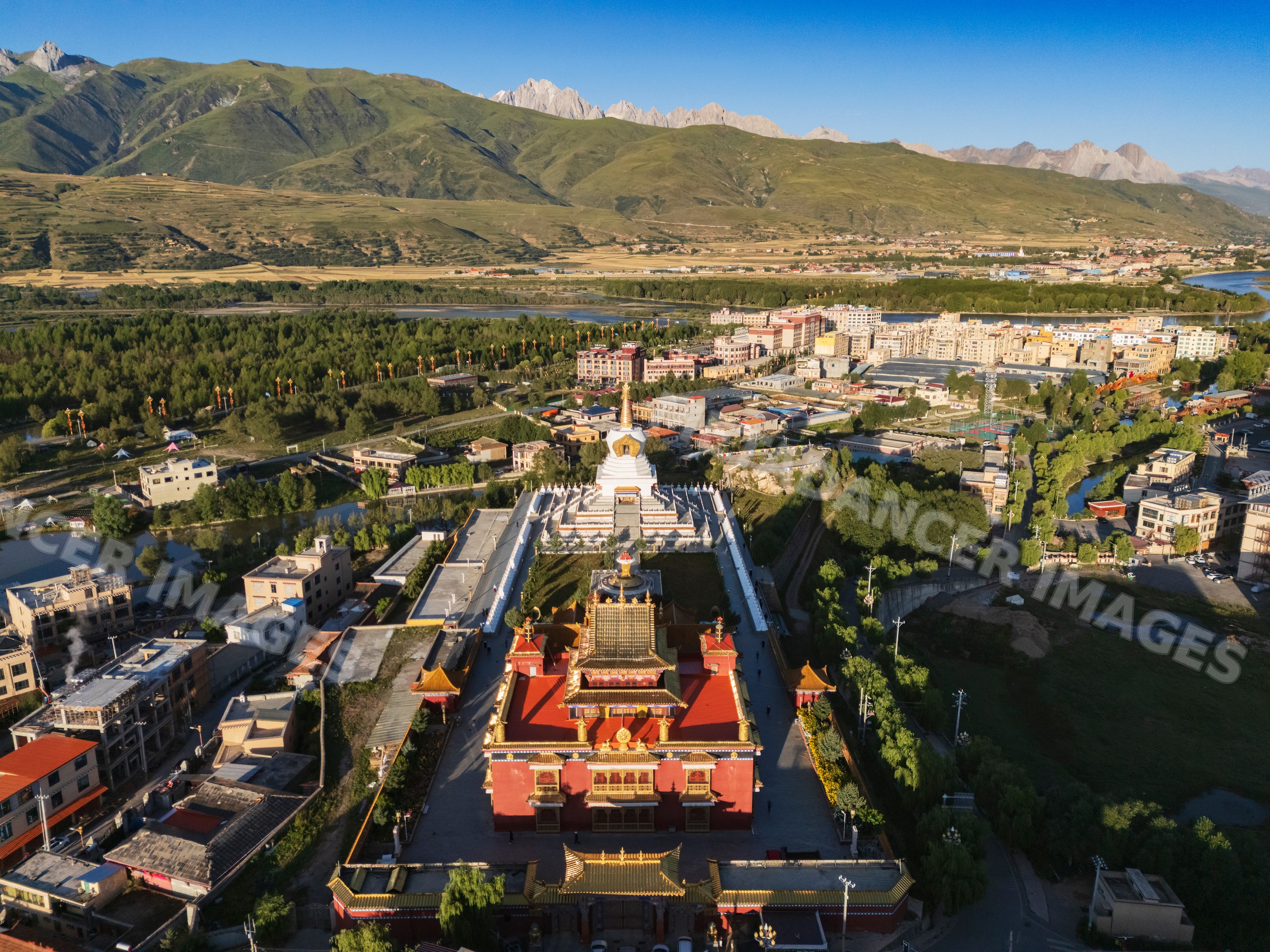 Zhu de commander in chief and WushiGeda Living Buddha Memorial