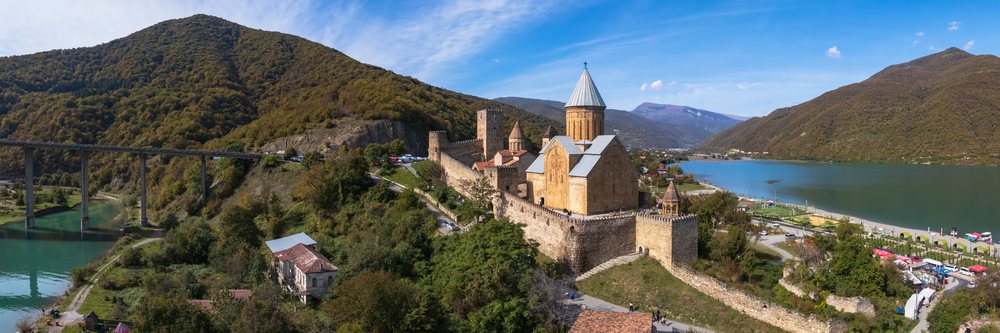 Ananuri Fortified Monastery overlooking zhinvali reservoir