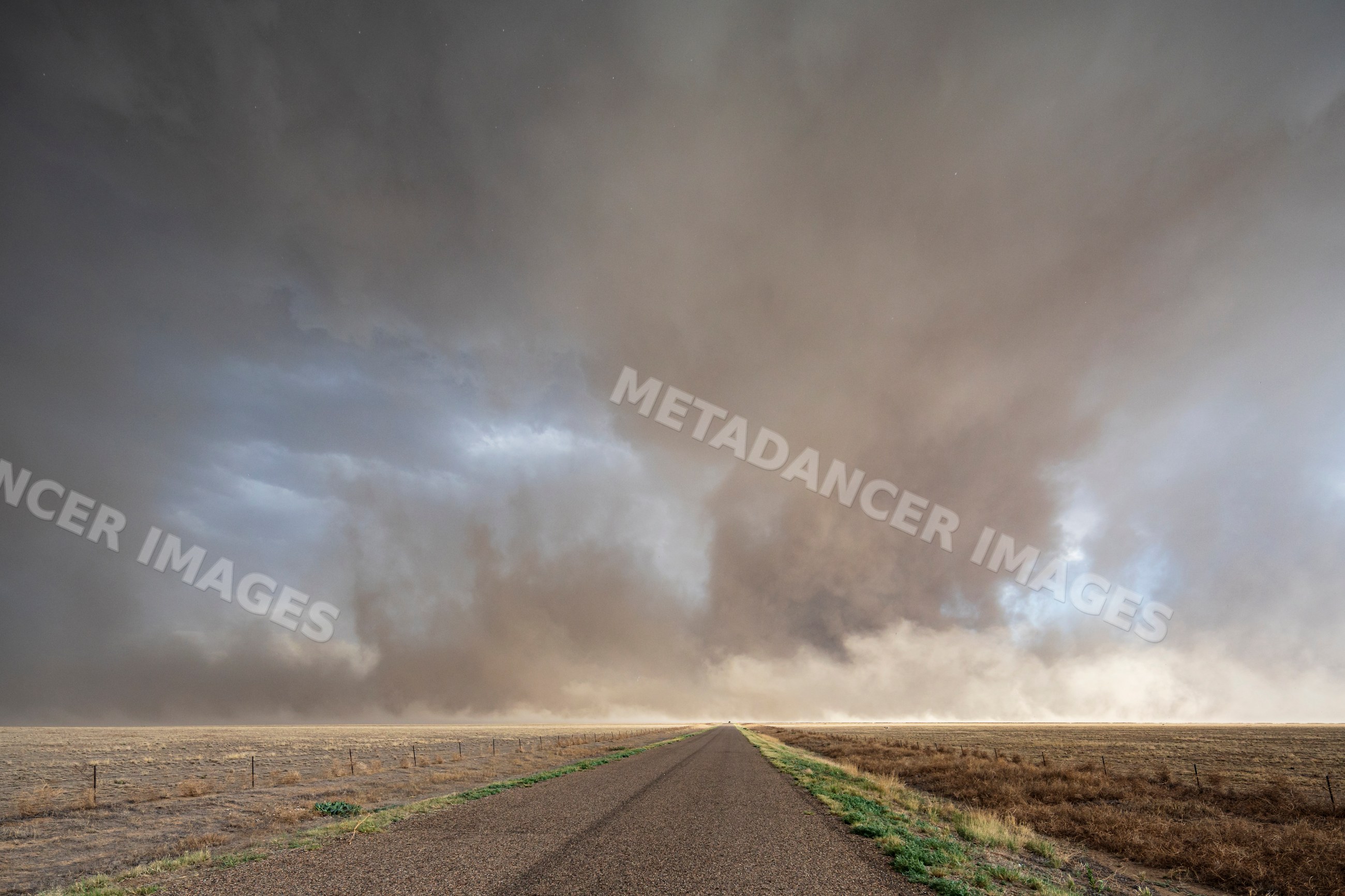 Approaching Haboob, habob Dust Storm approaching over dry plains