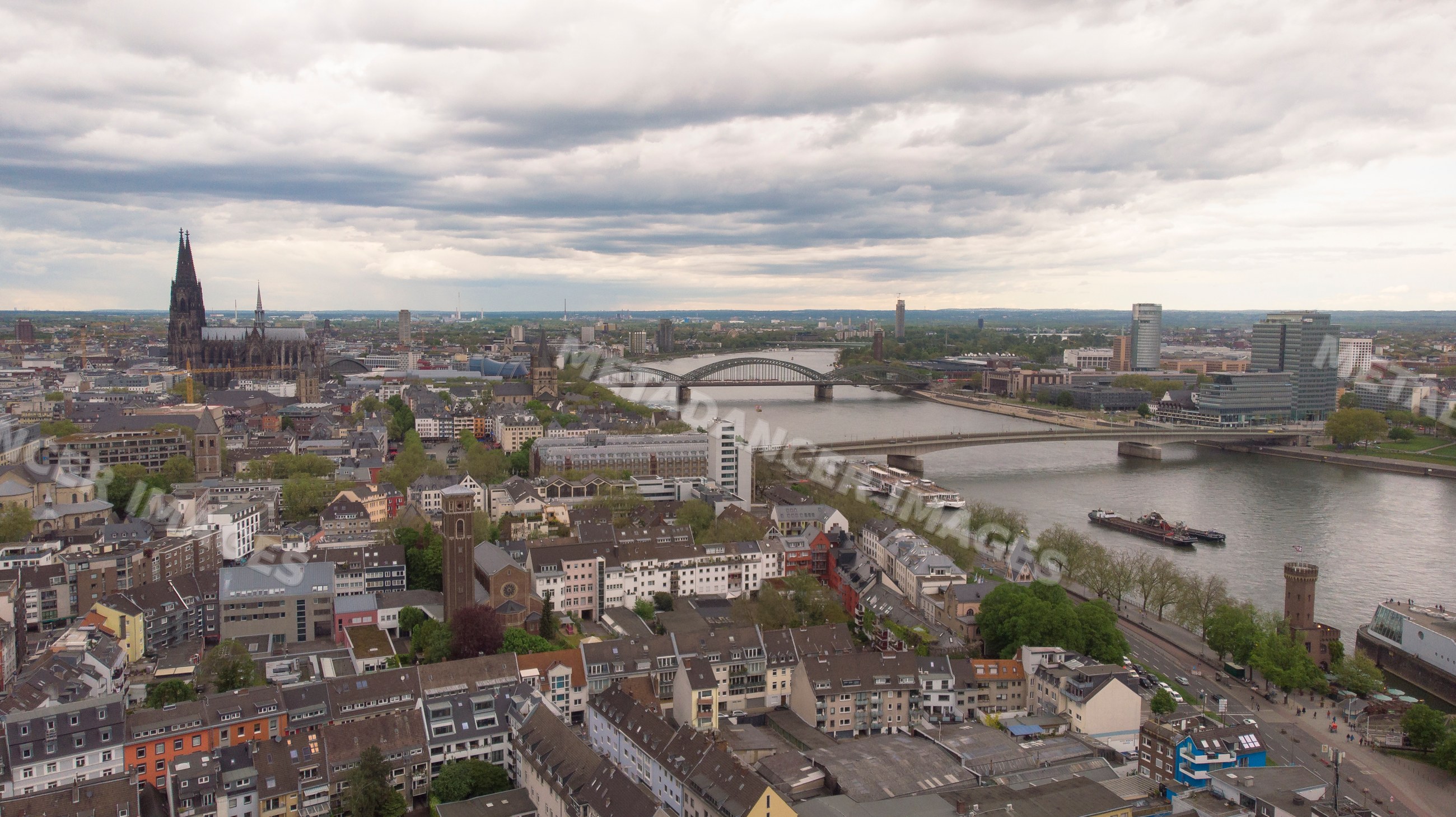 Cityscape of the old town district with Rhine river and cathedral